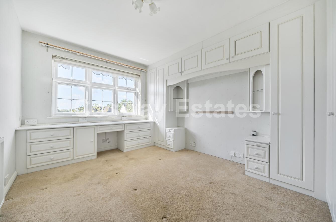 The Reddings, Mill Hill, NW7, London